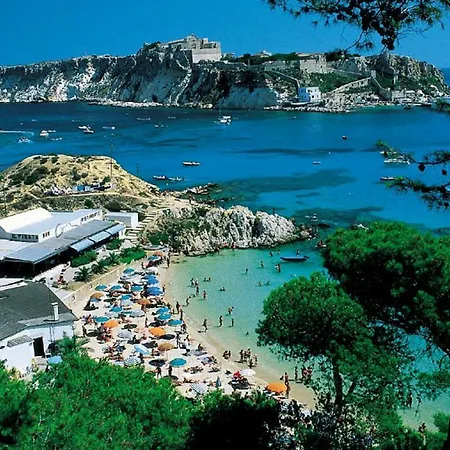 아파트 La Vacanza Del Confort E Del Bel Vedere *